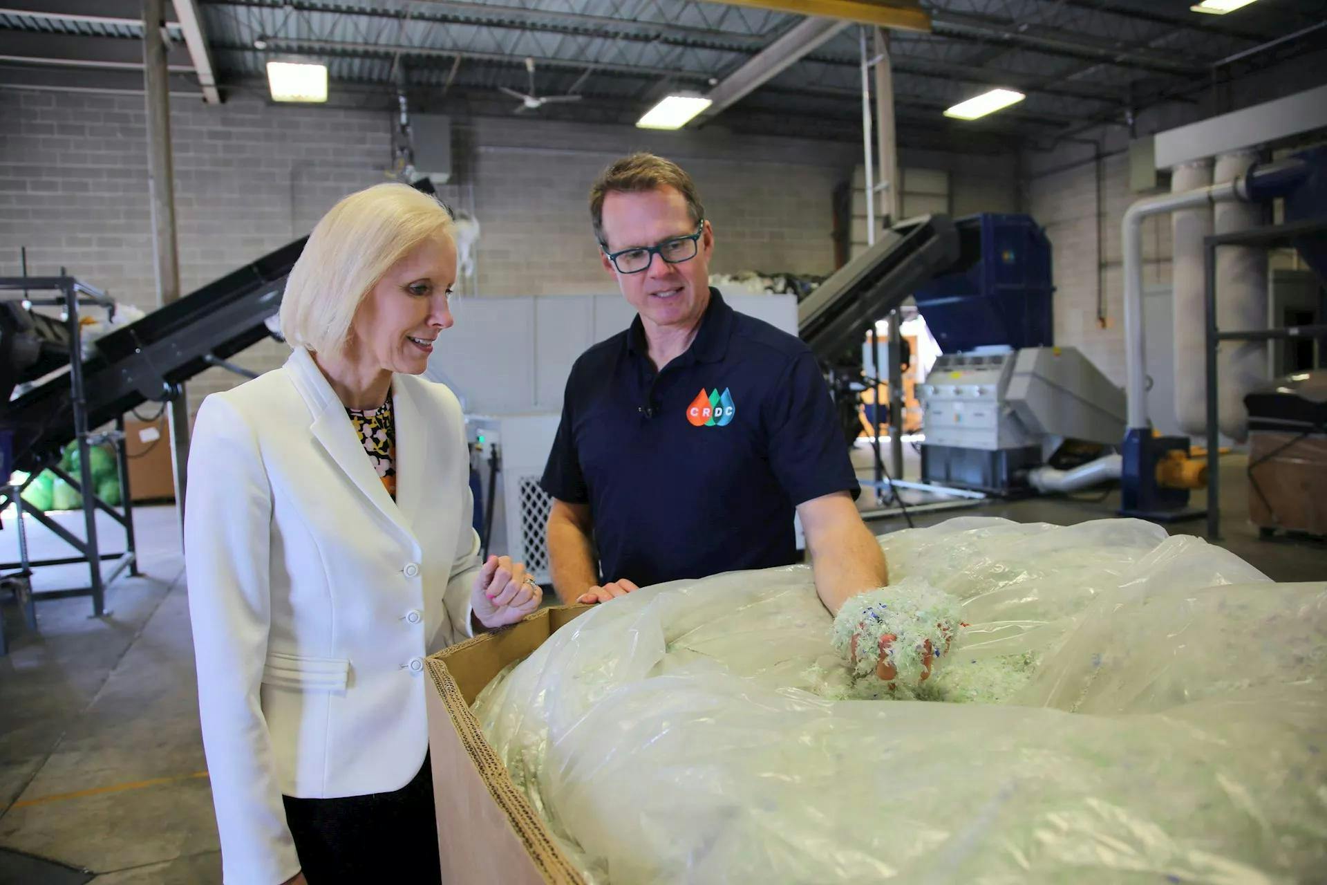WellSpan president & CEO tours facility converting hospital plastic waste into future building material